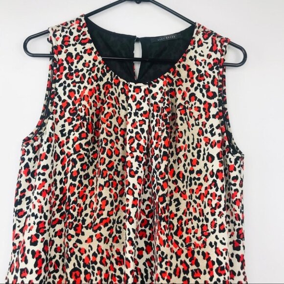 Suzy  Shier Animal print pleated blouson top size L - Picture 5 of 13